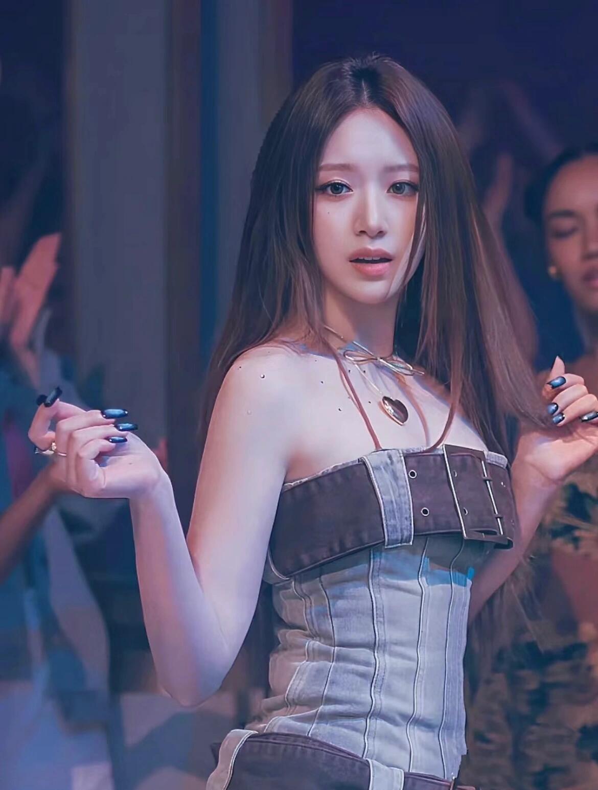 叶舒华超美