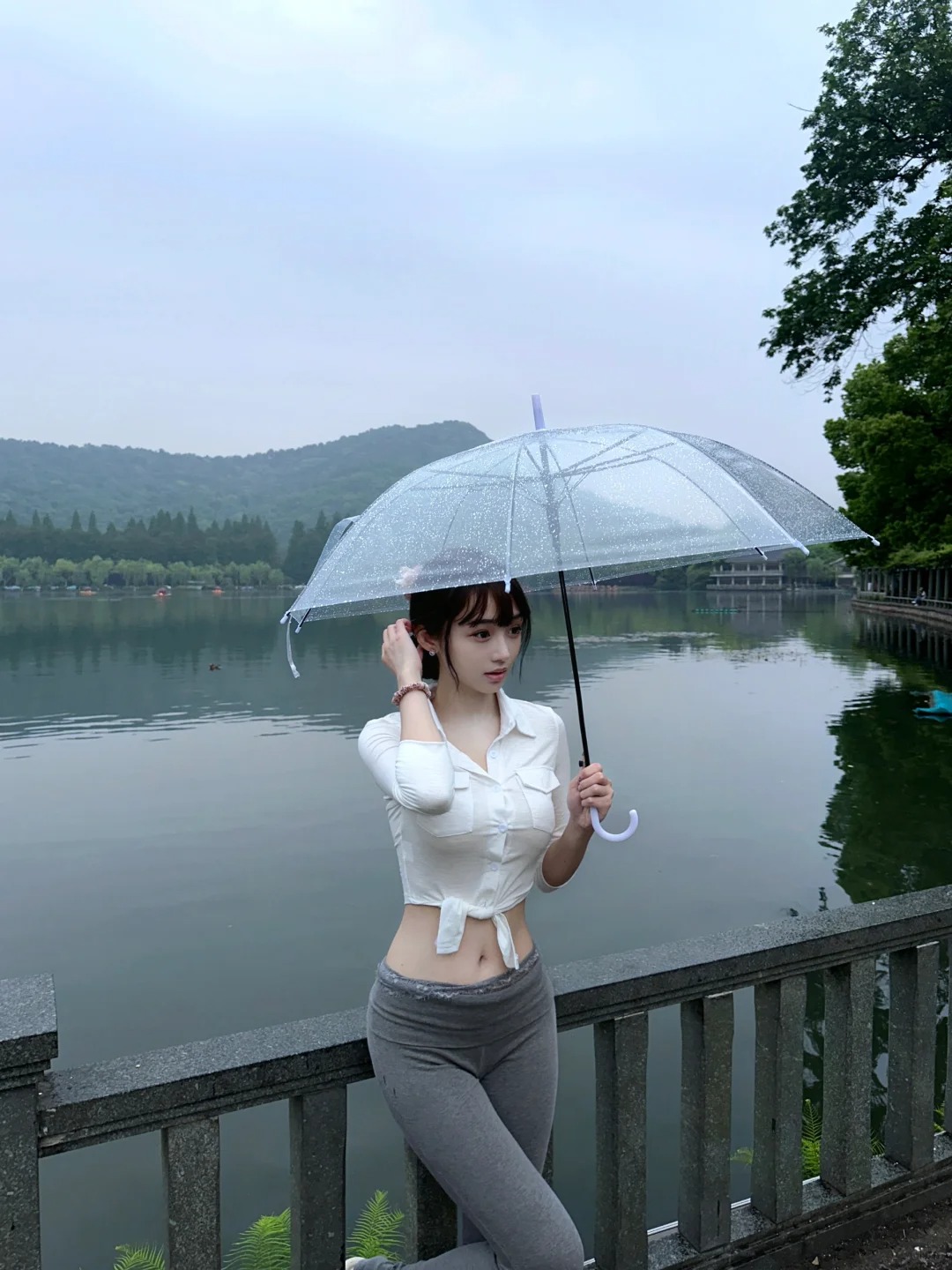 烟雨入江南
下着雨的西湖 万般惬意🍃