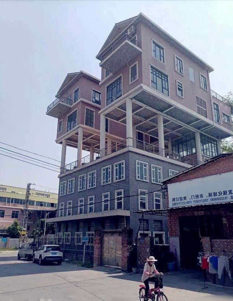  这种审核能通过？