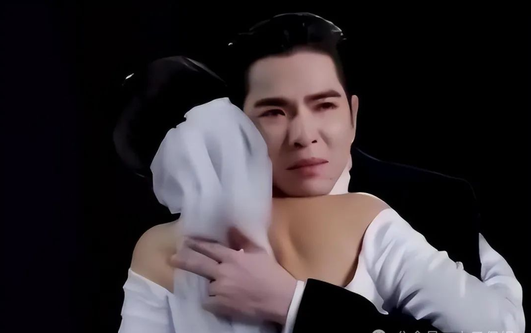 萧敬腾大婚，去了好多明星，小S出尽风头，大S就尴尬了（萧敬腾未婚妻发长文 回应网友对两人年龄差及生育问题）-第1张图片-九妖电影