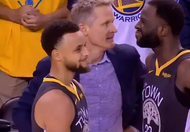 勇士客战火箭，能否打破魔咒，其实火箭也一样。
NBA杯最后一场1/4决赛是火箭打