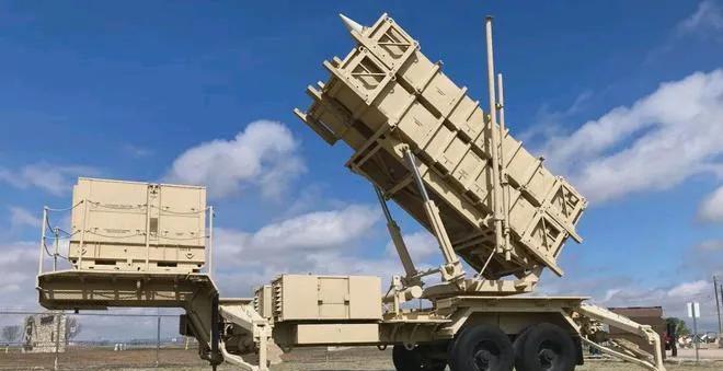 美国总统特朗普最近搞了个大动作！他周一签了个紧急命令，说要给美国整个"铁穹"防御