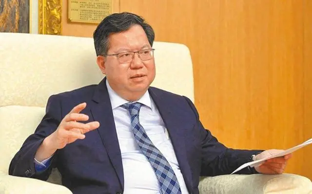 赖开始收拾菜菜子的余孽了！一丘之貉，睚眦必报。

7月5日，台湾海基会董事长郑文