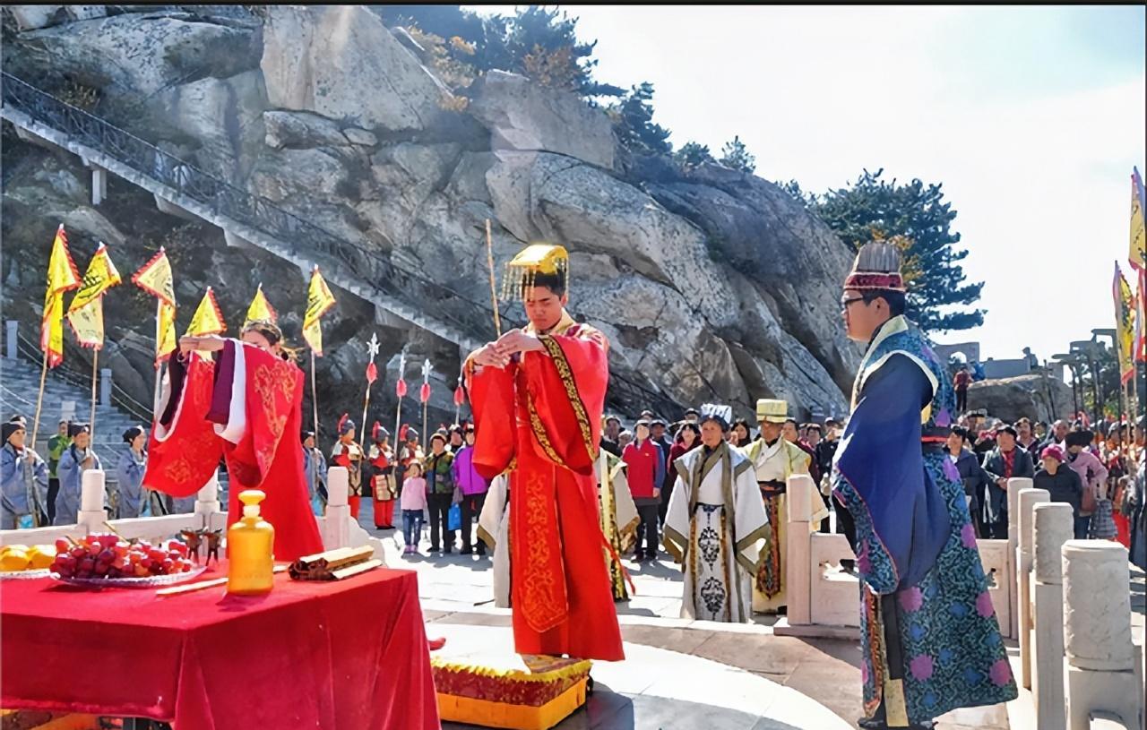 封禅大典真风光，泰山之上仅六次，皇帝祭天显神威