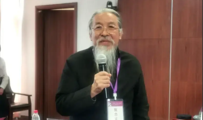 教育投入不比曹德旺少多少，一个德高望重的高校校长，居然被“套路贷”了。

出事的