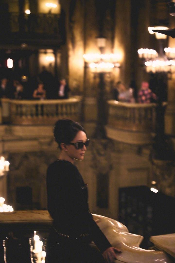 利落洒脱香家长公主