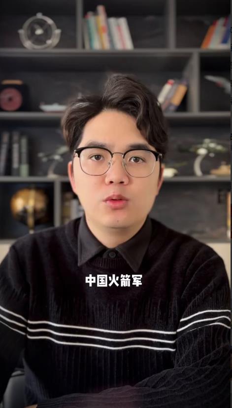 中国火箭军悄悄给美国人来了狠狠一锤！东风26反舰弹道导弹关岛特快全面爆兵！
央视