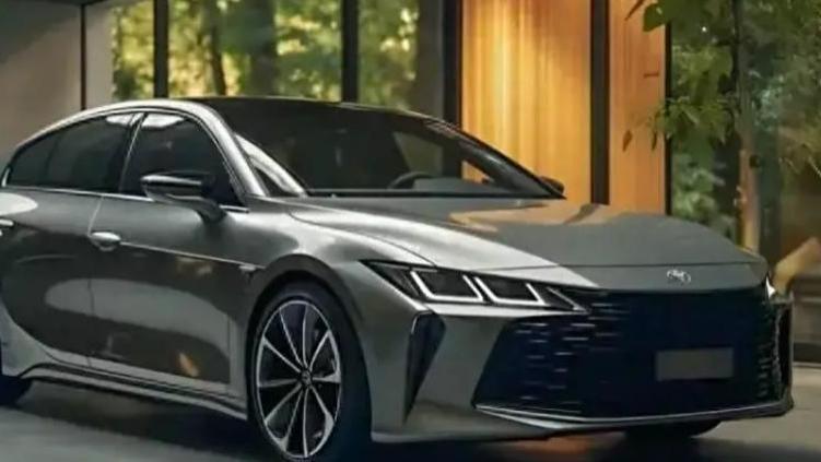 尺寸接近B级车！丰田“卡罗拉”将迎重大升级，配皇冠同款内饰