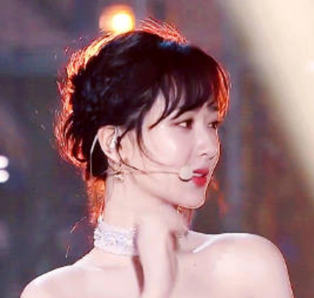 杨紫：用演技诠释角色，用真诚打动人心