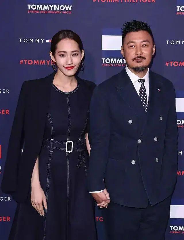 43岁余文乐颜值断崖式崩坏,4年没拍戏,店铺接连亏钱倒闭(余文乐为啥道歉)-第7张图片-九妖电影 43岁余文乐颜值断崖式崩坏,4年没拍戏,店铺接连亏钱倒闭(余文乐为啥道歉)-第7张图片-九妖电影