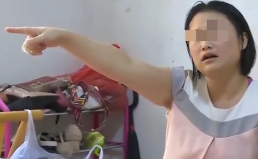 湖南湘潭的张先生在婚姻中感受到了无尽的压力。他每月工资八千，却要将全部工资上交给