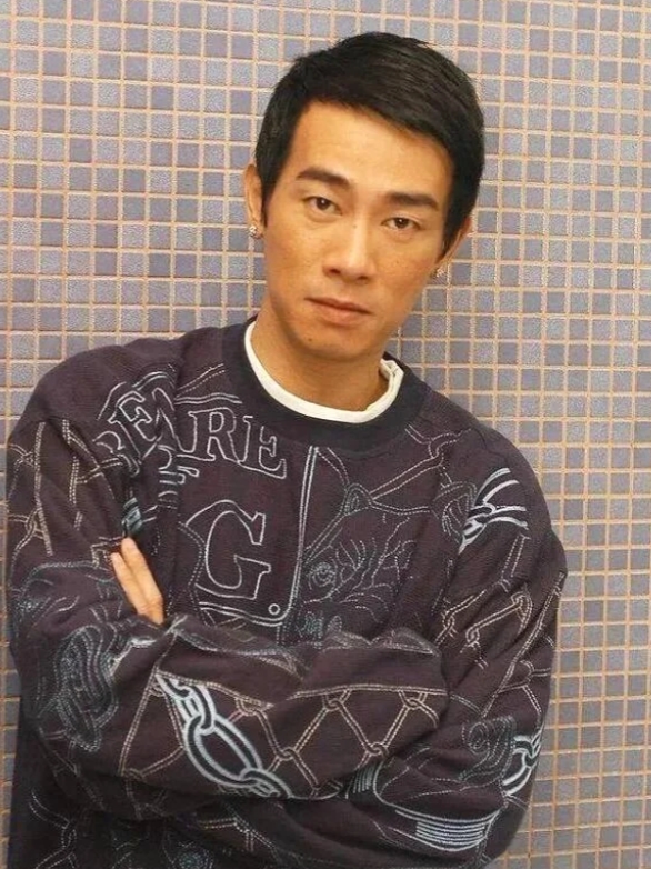 陈小春应采儿结婚多年，恩爱如初