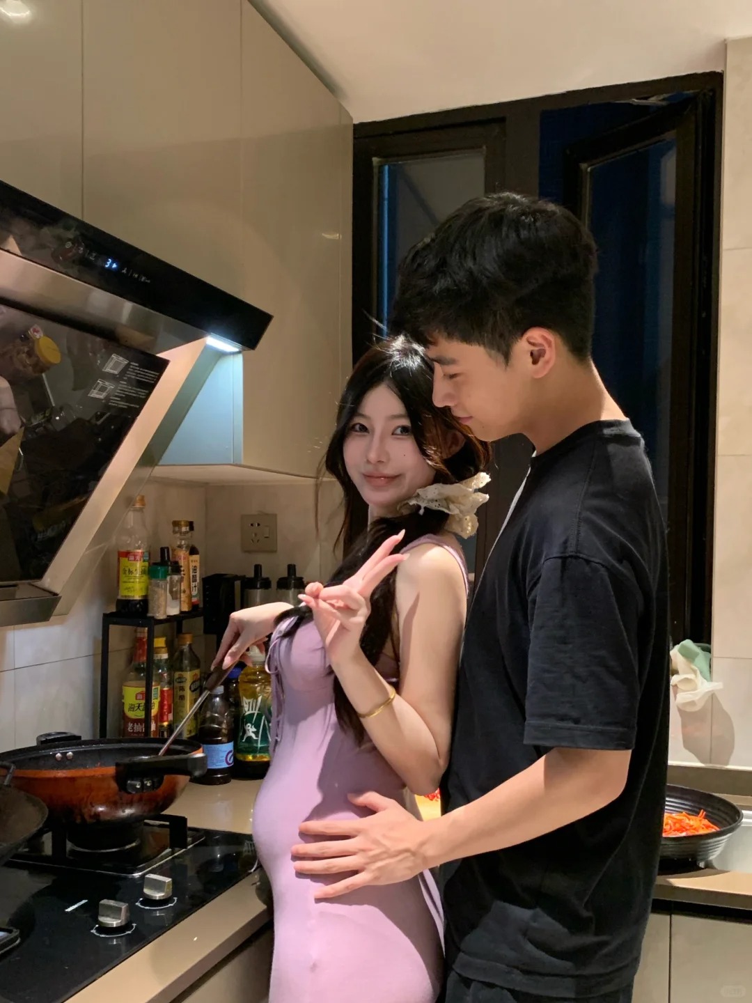 原来幸福真的可以具象化
老婆说想吃小龙虾 马上安排！
