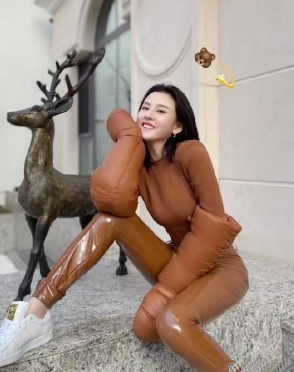容祖儿的穿搭真独特，每次亮相都有新惊喜