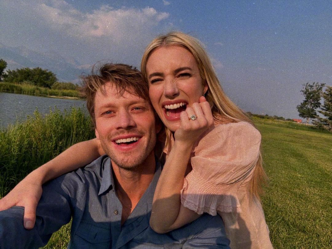 艾玛罗伯茨订婚
艾玛·罗伯茨（Emma Roberts）宣布与男友Cody Jo