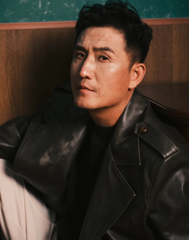 马赫是一位才华横溢的演员