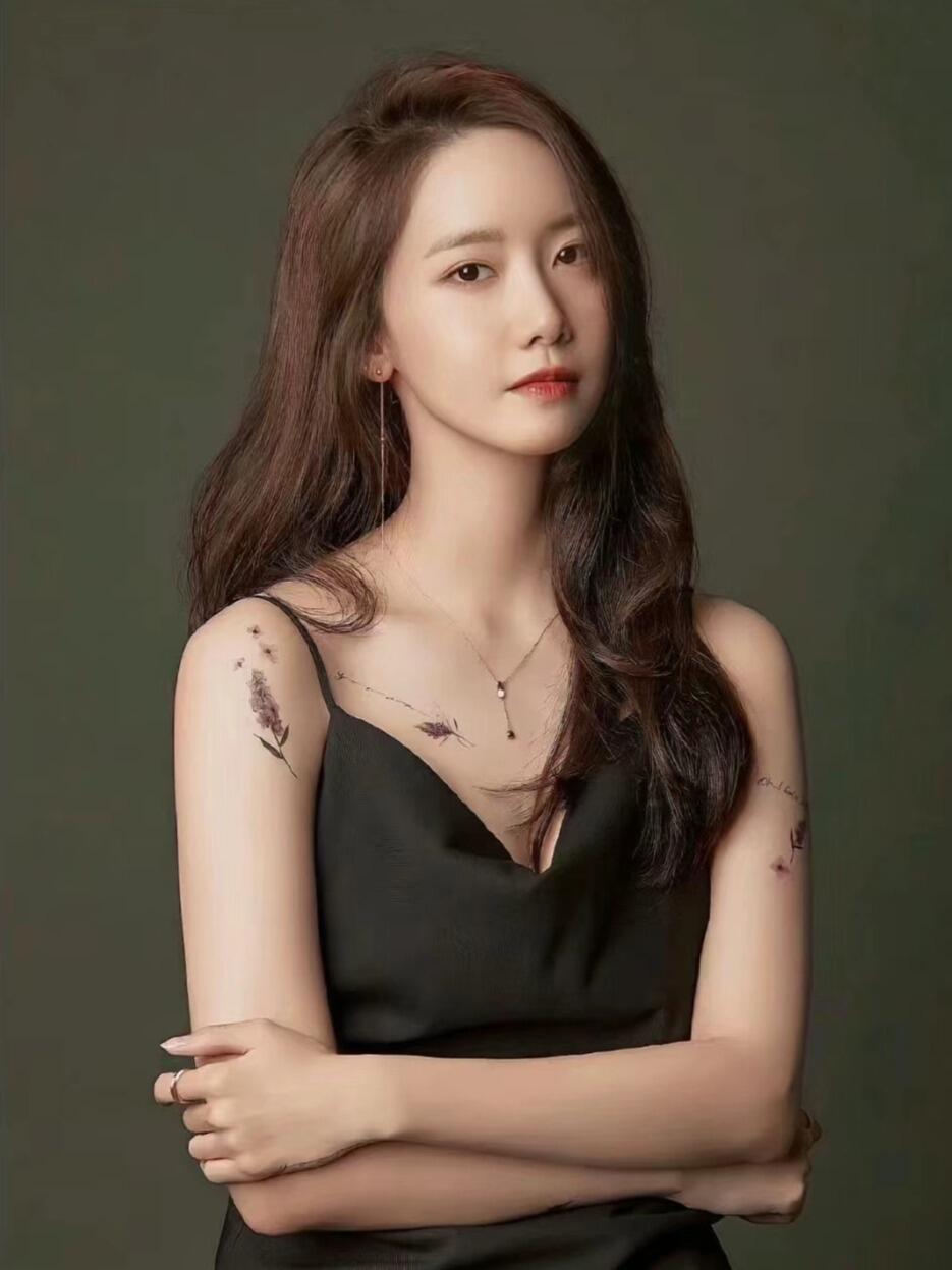 甜美少女林允儿