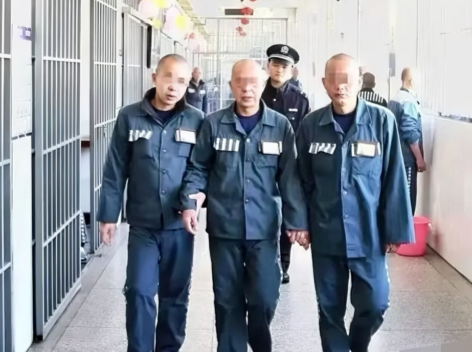 废除死刑是文明的进步吗？
	
1.	死刑确实有一定威慑力，但效果未必有我们想的那