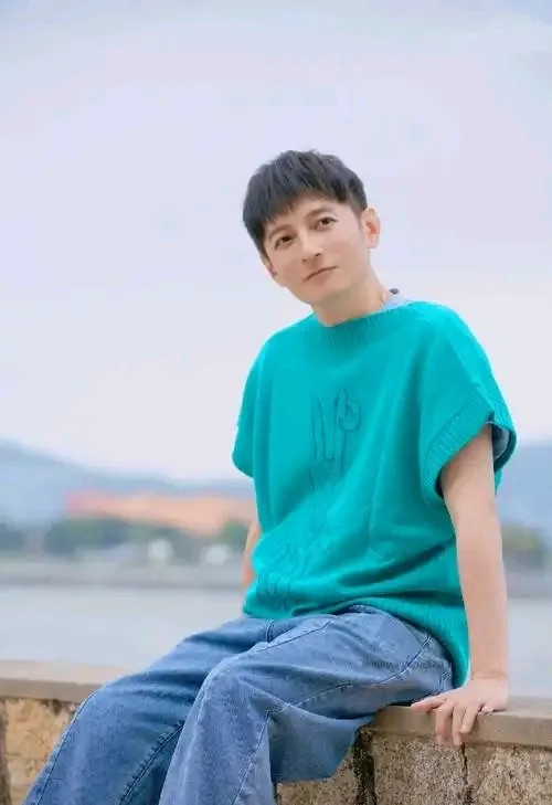 最近李维嘉自爆有强迫症和洁癖，可太有意思了！当时大张伟那调侃绝了，直接说：“嘉哥