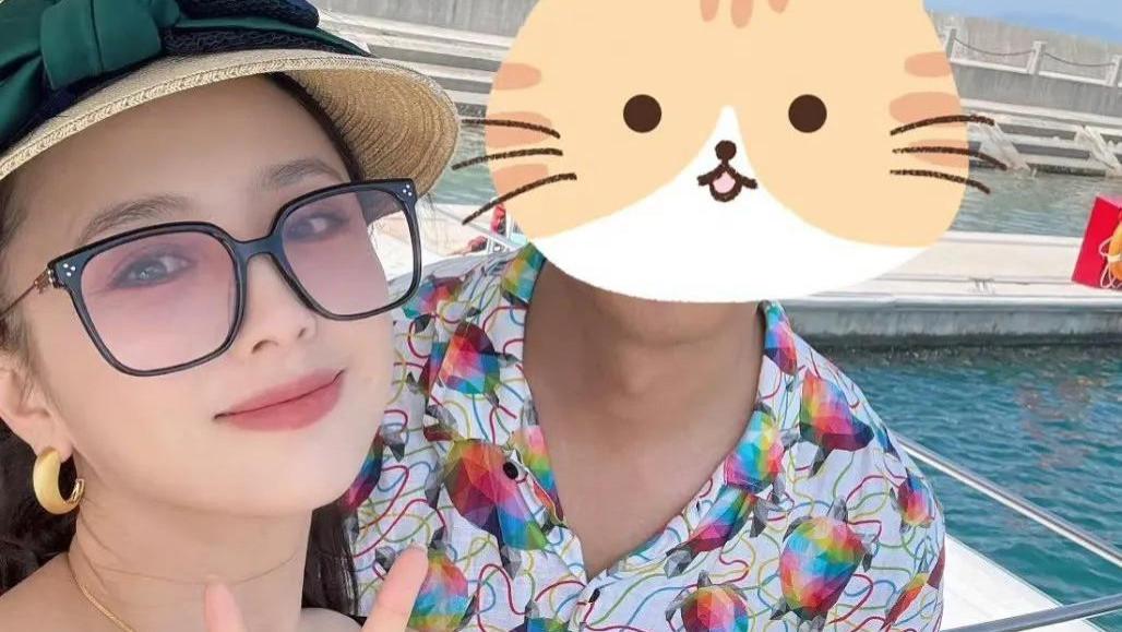 三亚偶遇佟丽娅，一身新中式温婉大气，陈思诚不去路演一心陪前妻