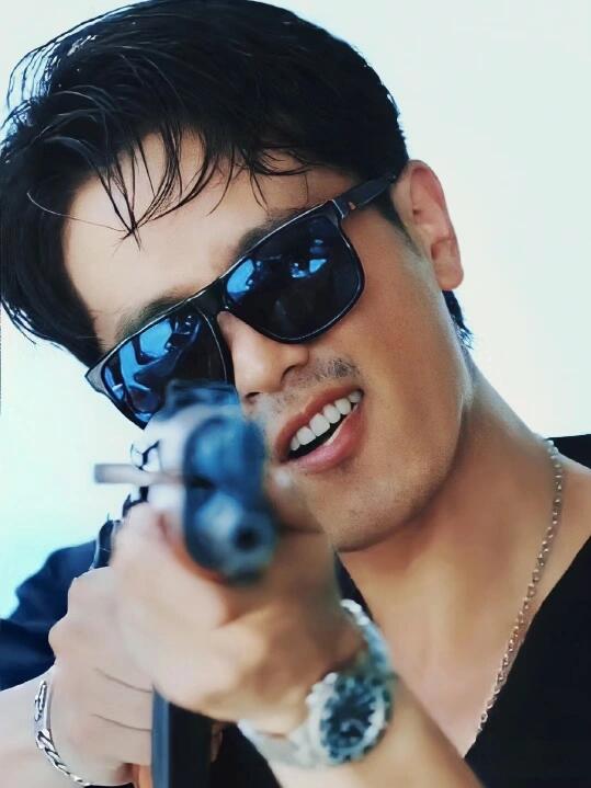 绝美照片之彭冠英