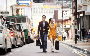 我今年28岁了，处在一个相对比较尴尬的时期，谈过三个男朋友，但都没有进入的婚姻。