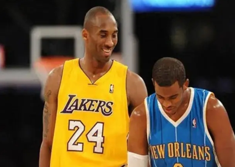 NBA为什么纵容那么多抱团行为，却唯独不让科比跟保罗合作？其实原因很简单:

联