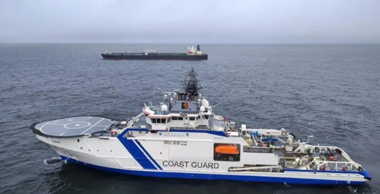 芬兰政府登上涉嫌导致互联网和电力电缆中断的油轮
芬兰政府周四在波罗的海扣押了一艘