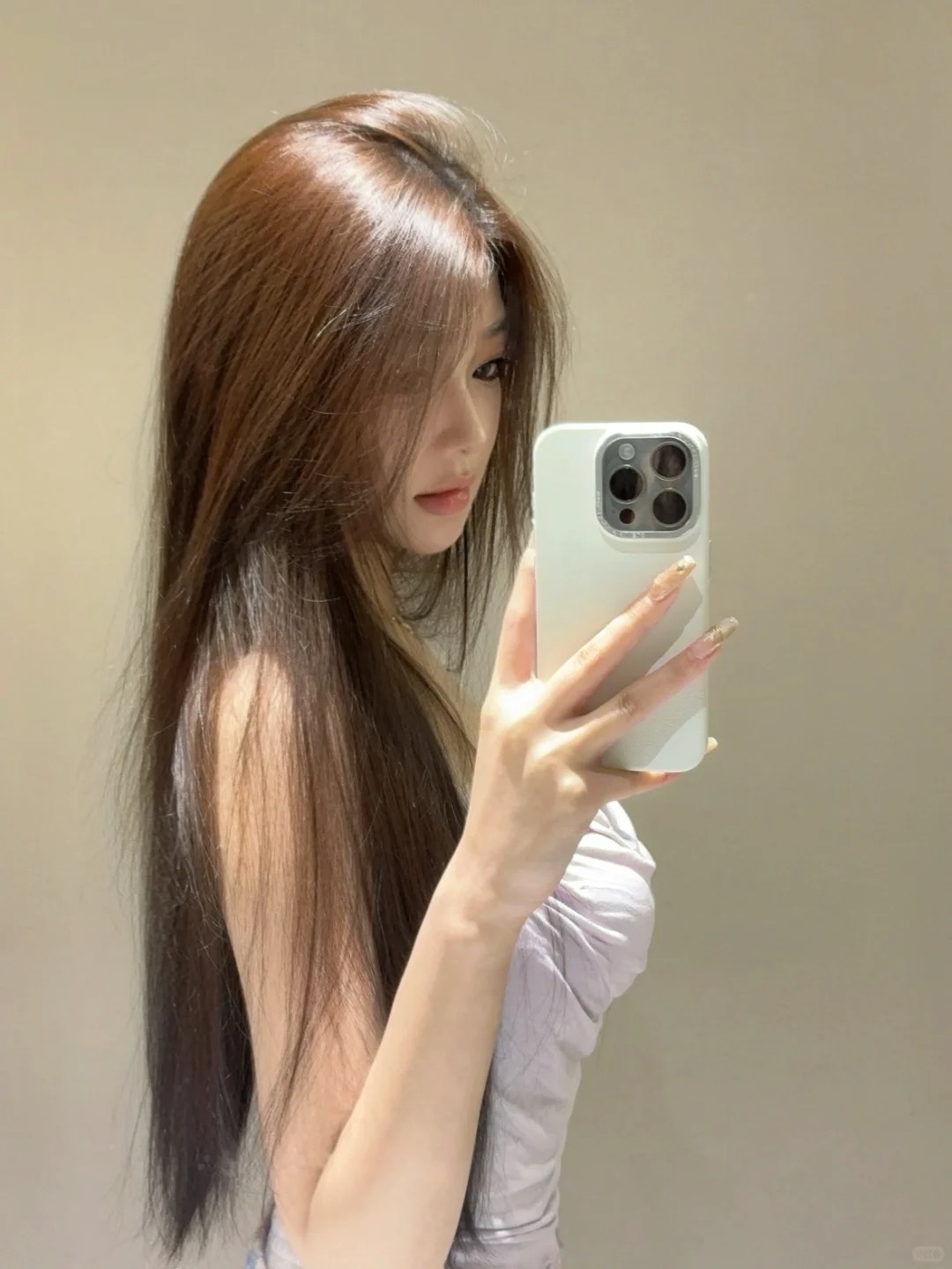 🧇•ᴥ•🧇
🌟图有吧？
头发-柔顺（可以代替发膜hhh～
图一用了 图二没