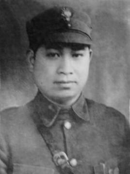 1947年2月，国民党少将海竞强在莱芜战役中被俘，消息传到南京，他的舅舅白崇禧大