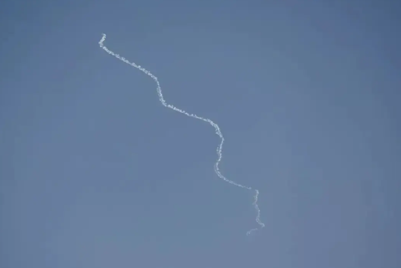 不沮丧、但很生气。很丧气、又发不出来。黎巴嫩真主党25日宣布，向特拉维夫郊区的摩