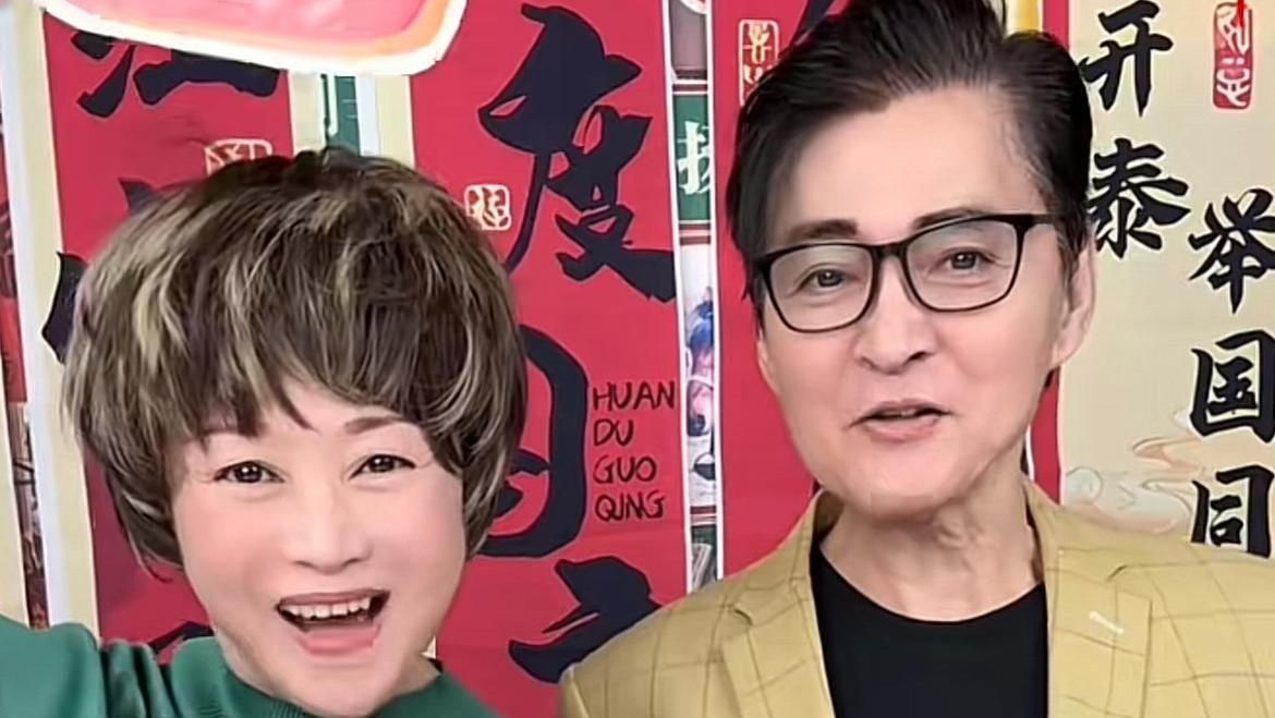 69岁知名港星顾冠忠定居中山！房子太小杂乱不堪，用编织袋装行李