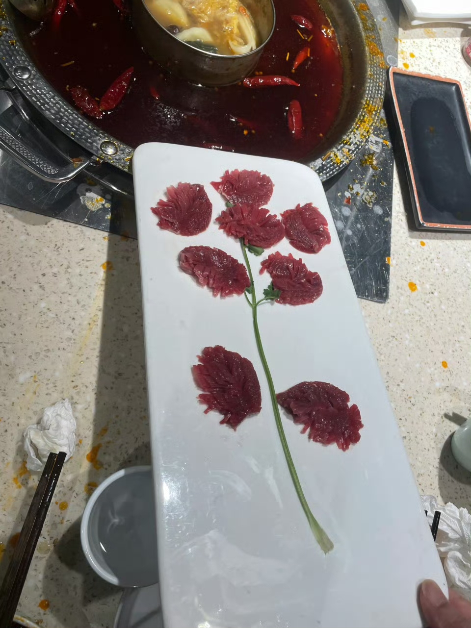 火锅店你端上来自己不笑场吗？