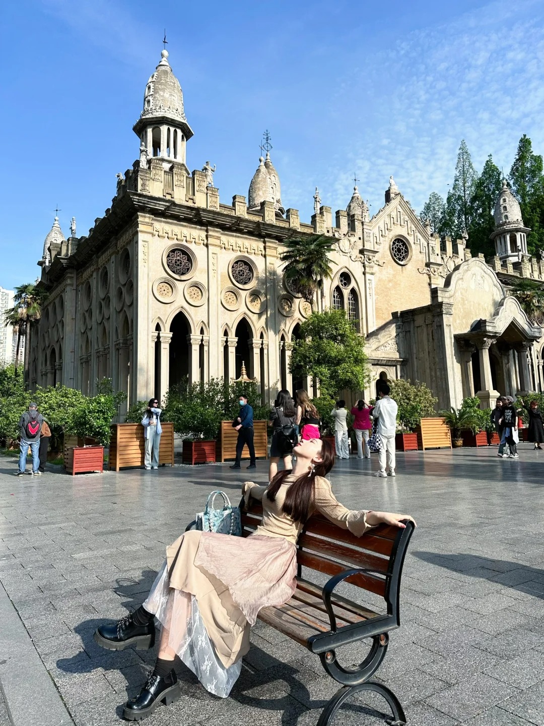 救命有人帮我把粉屁股去掉吗
好不容易拍了一张满意的照片，一直在闻屁啊啊啊啊啊啊，