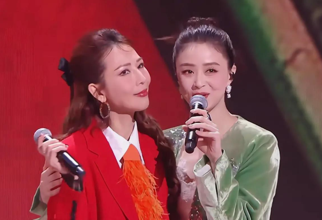 《甄嬛传》重聚引热议，孙俪冷淡态度成焦点