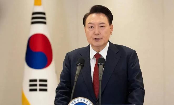 尹锡悦破罐子破摔，看其义正言辞的模样，应该还留有后手。要知道，尹锡悦2003开始