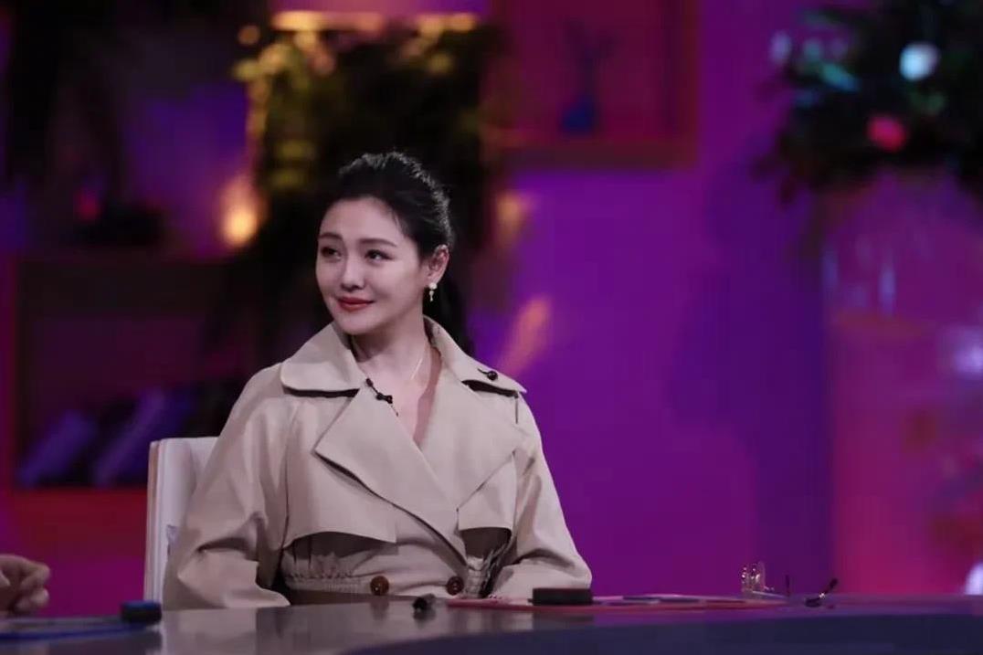 大S去世留给我们的10点感悟！
以前大S结婚的时候，湾湾大师就给她算过，一辈子要