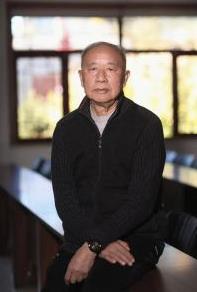 1997年，中国首富牟其中提议：炸掉珠穆朗玛峰，把喜马拉雅山炸开一个大口子，让印