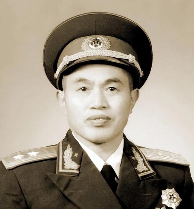 皮定均将军，兰州上任遇插曲，妻子直言不讲情