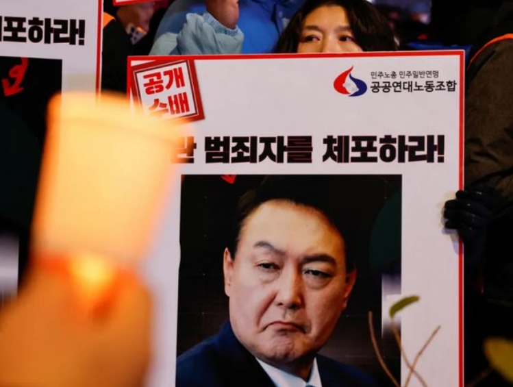 韩国国家情报院副院长洪壮源惊爆：尹锡悦亲自下令“把政治人士一网打尽”！电话中总统