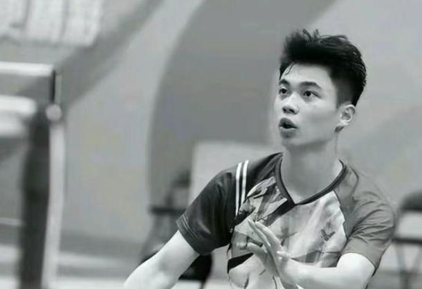 张志杰的遗体始终没有得到妥善安置，

一直存放在他去世的医院中？

孩子太可怜了