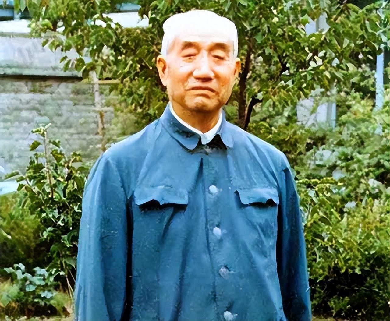 徐向前晚年时，流着泪说：我们共产党愧对人民啊