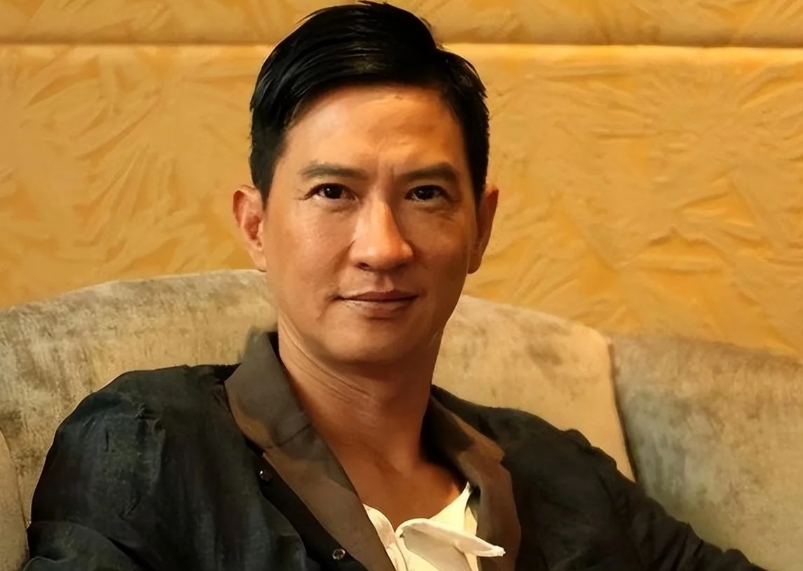 张家辉谈妻子关咏荷