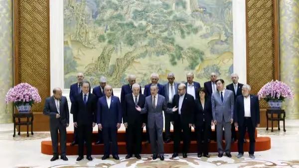 咱们为什么要撮合巴勒斯坦各派别签署《北京宣言》？