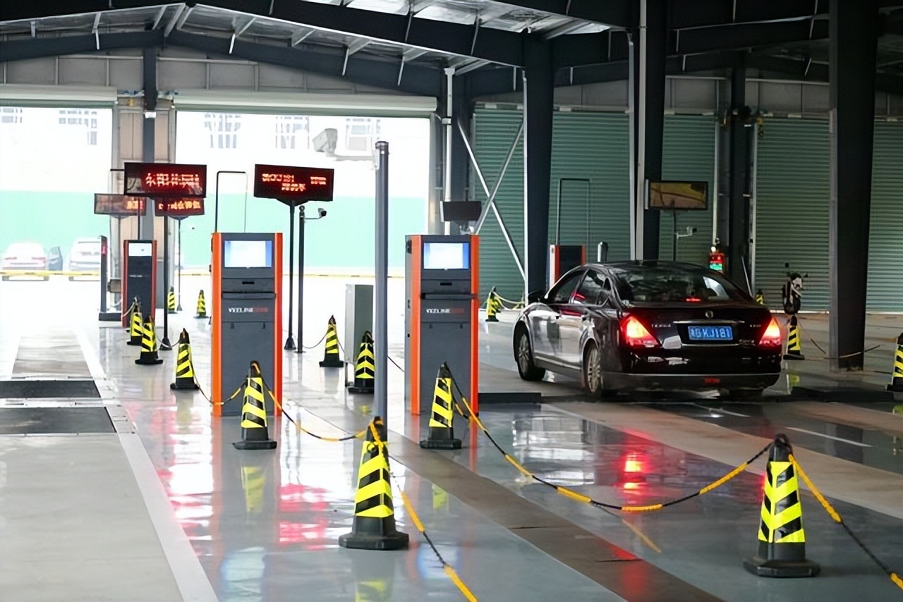 年检该不该取消？专家指出4点不足，竟和不少车主的想法不谋而合