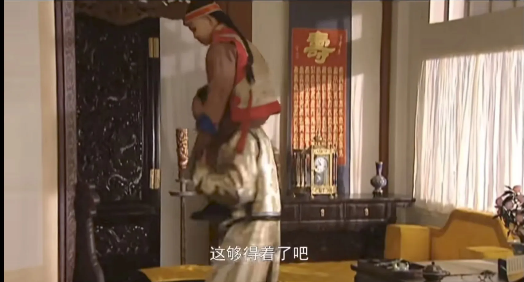 《雍正王朝》中，弘历可是为雍正夺嫡做了贡献的，一句皇爷爷是大清第一巴图鲁就被康熙