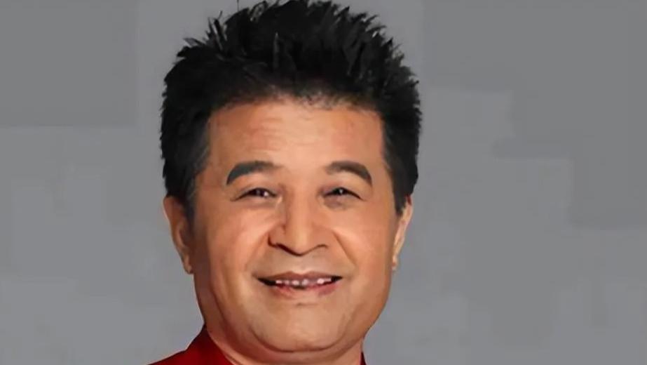 65岁毕福剑承认老年得子！二婚娶80后舞蹈教授，儿子还在上幼儿园
