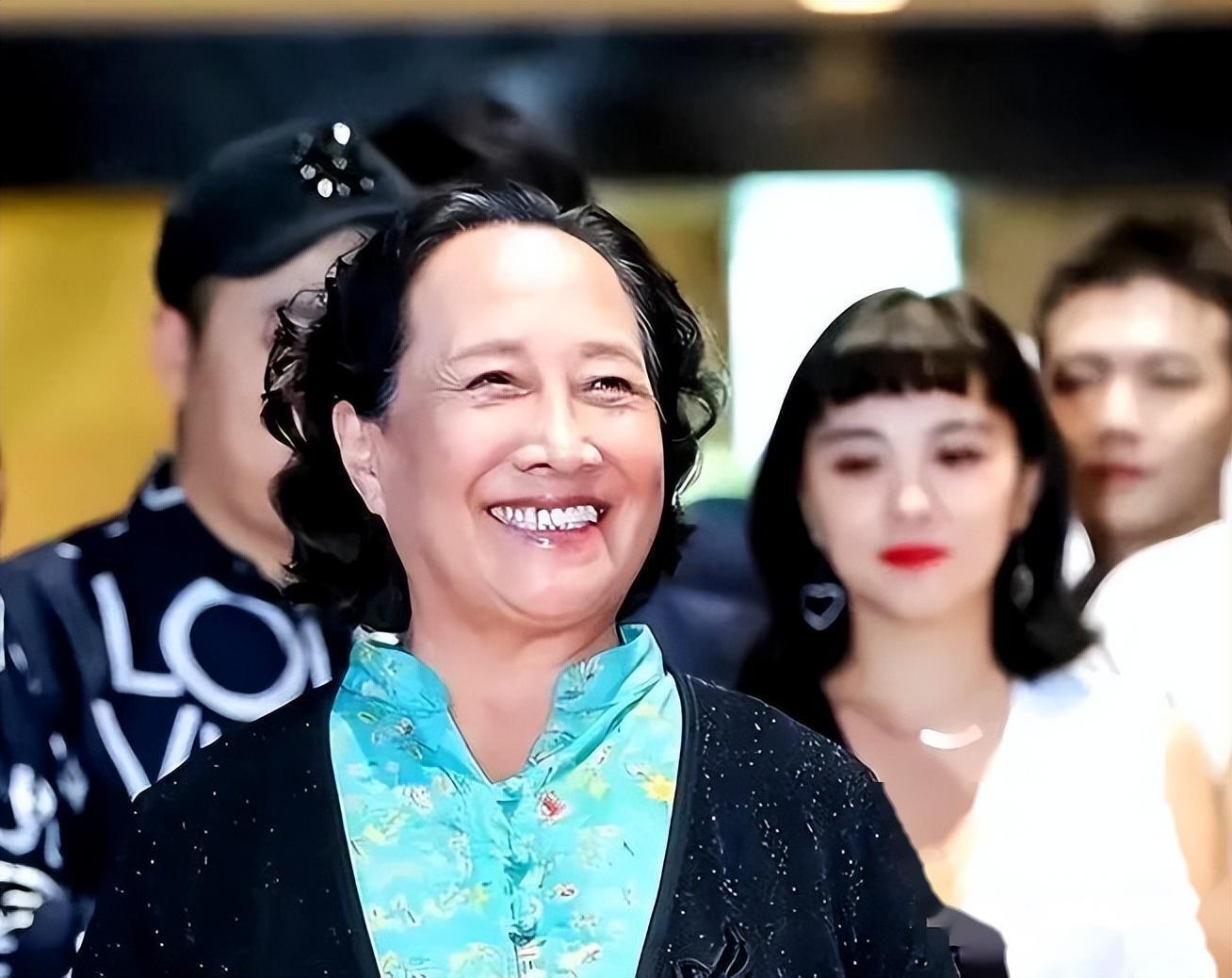 我最后悔的一件事就是买下故宫旁边的四合院