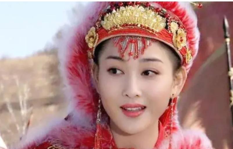 王昭君的一生，就像是一部荡气回肠的悲壮史诗，历经千年依然触动人心