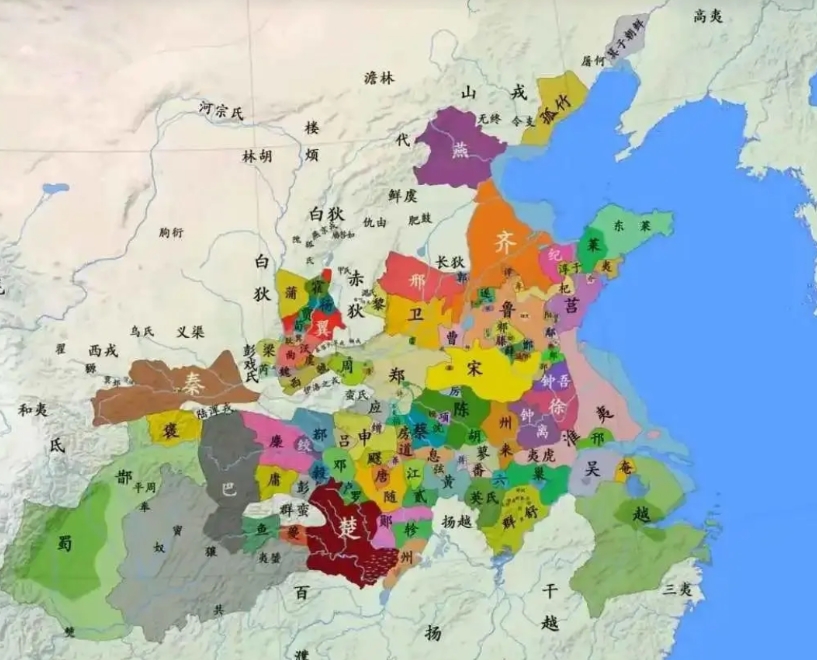 周朝大小连一个县城都不如。
这是周朝后期的范围。
全国群雄并起，天子的领地只剩下